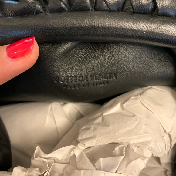 Bottega Veneta Mini Pouch - Picture 13 of 15
